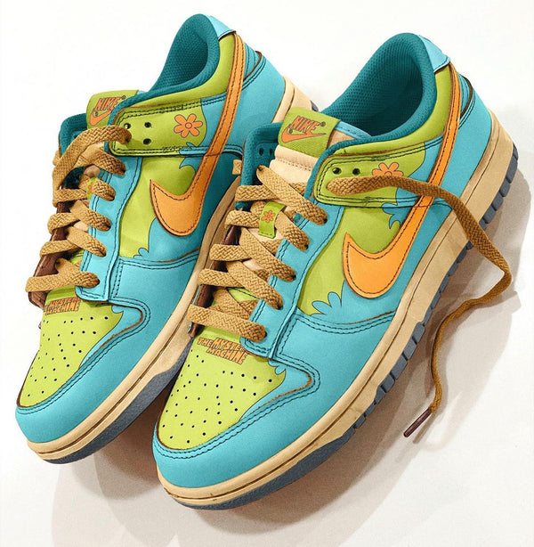 Nike Dunk Low Mystery Machine Custom