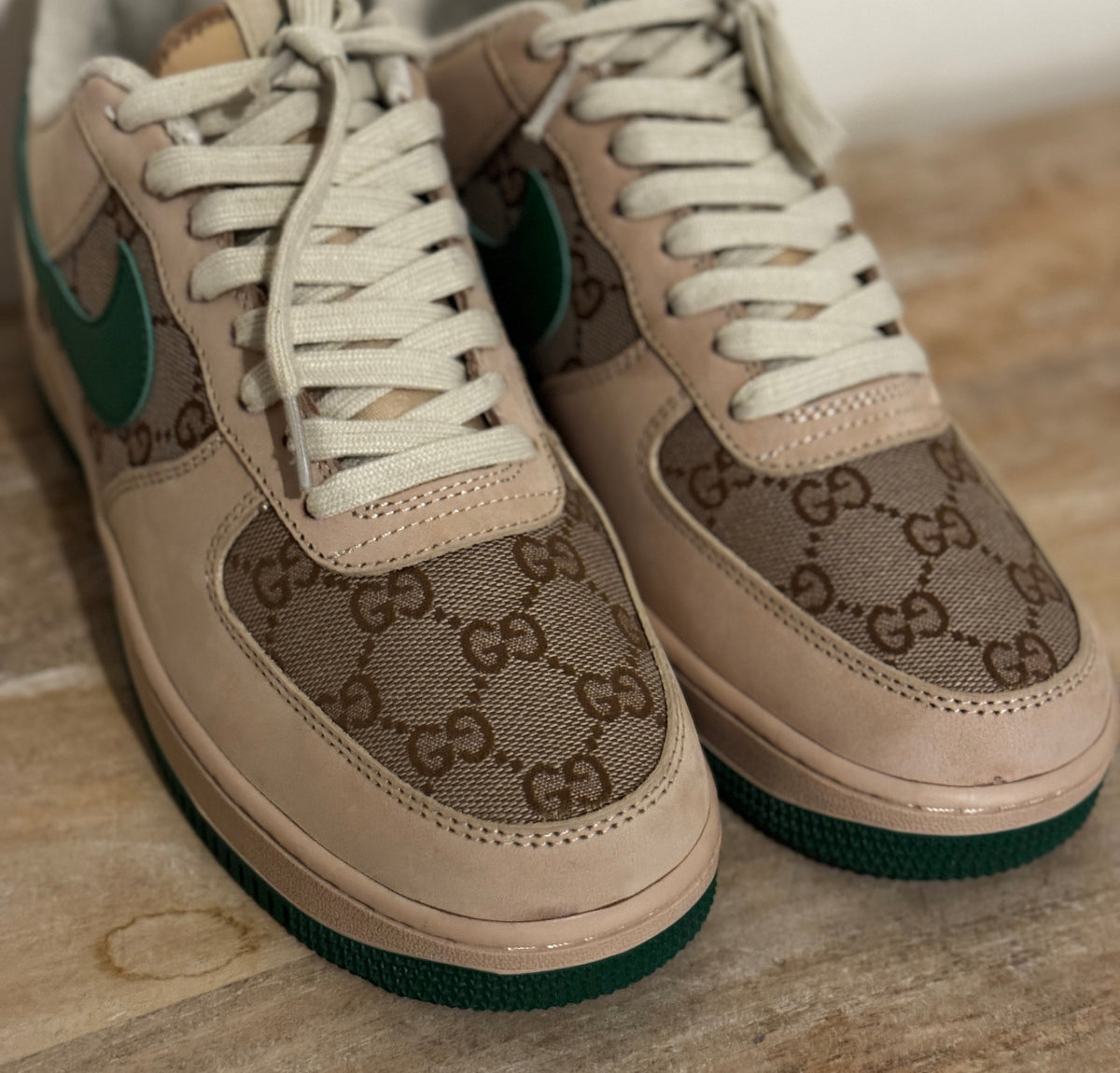 Custom air force 1 gucci online