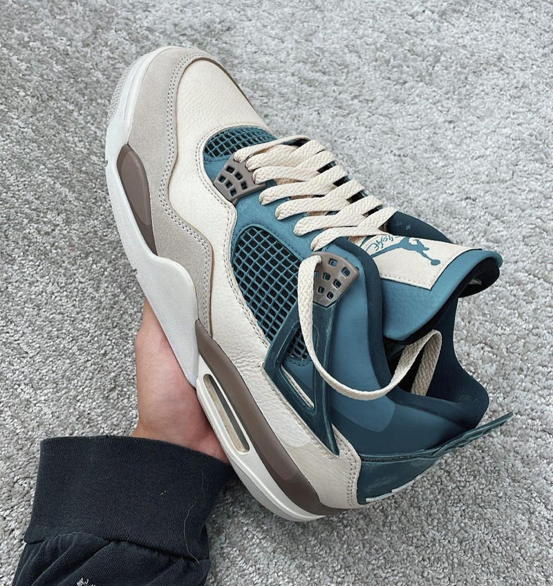 Custom Nike Air Jordan 4 x Snorlax Pokémon